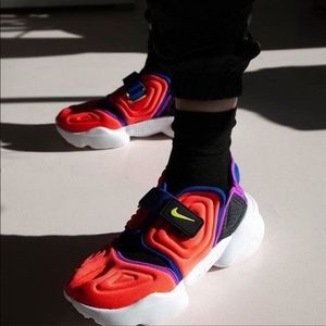 Nike Air Aqua Rift Sneaker